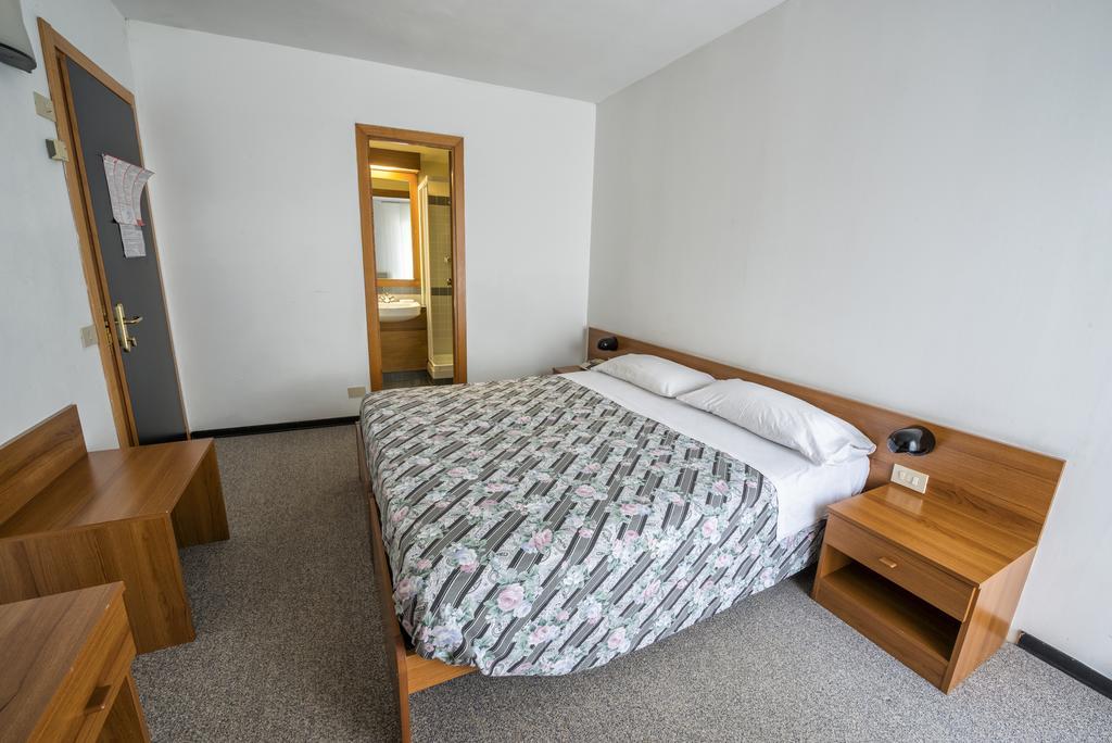 Hotel Drago Mezzocorona Værelse billede